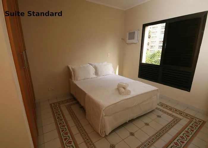 Suites Natalia Enseada Guarujá